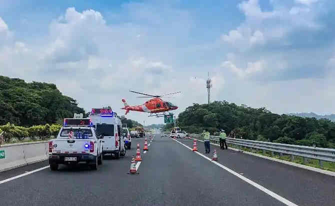 桐乡高速公路汽车救援案例